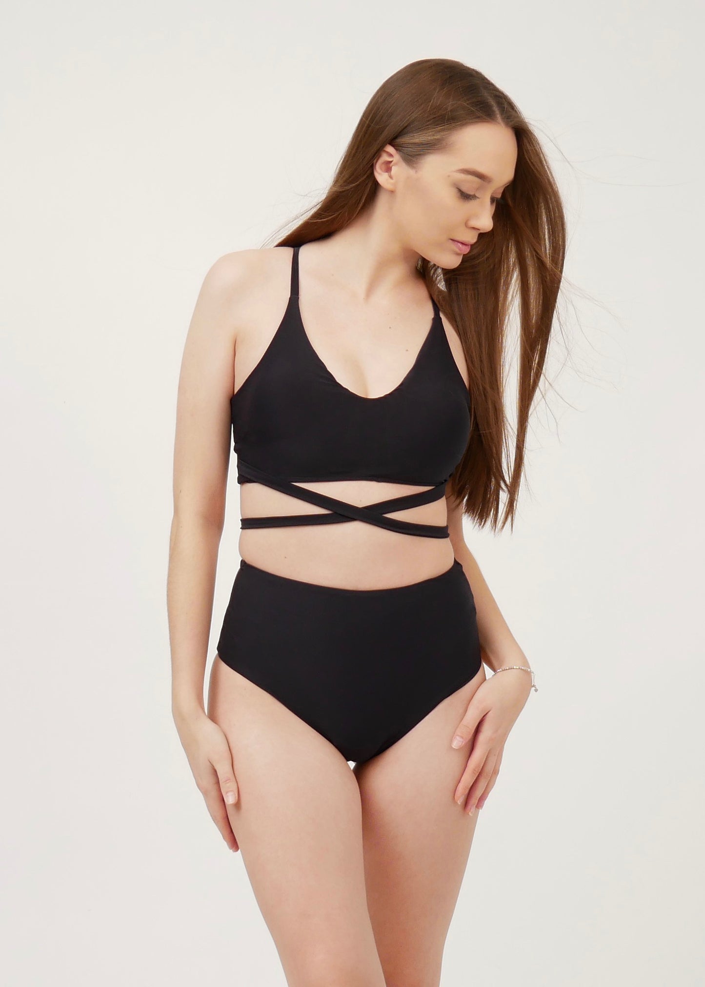 Top Divine Black by Movs Wear